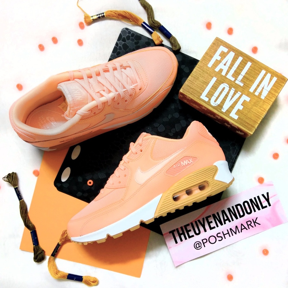 💠NEW💠 NIKE Air Max 90 Orange Neon