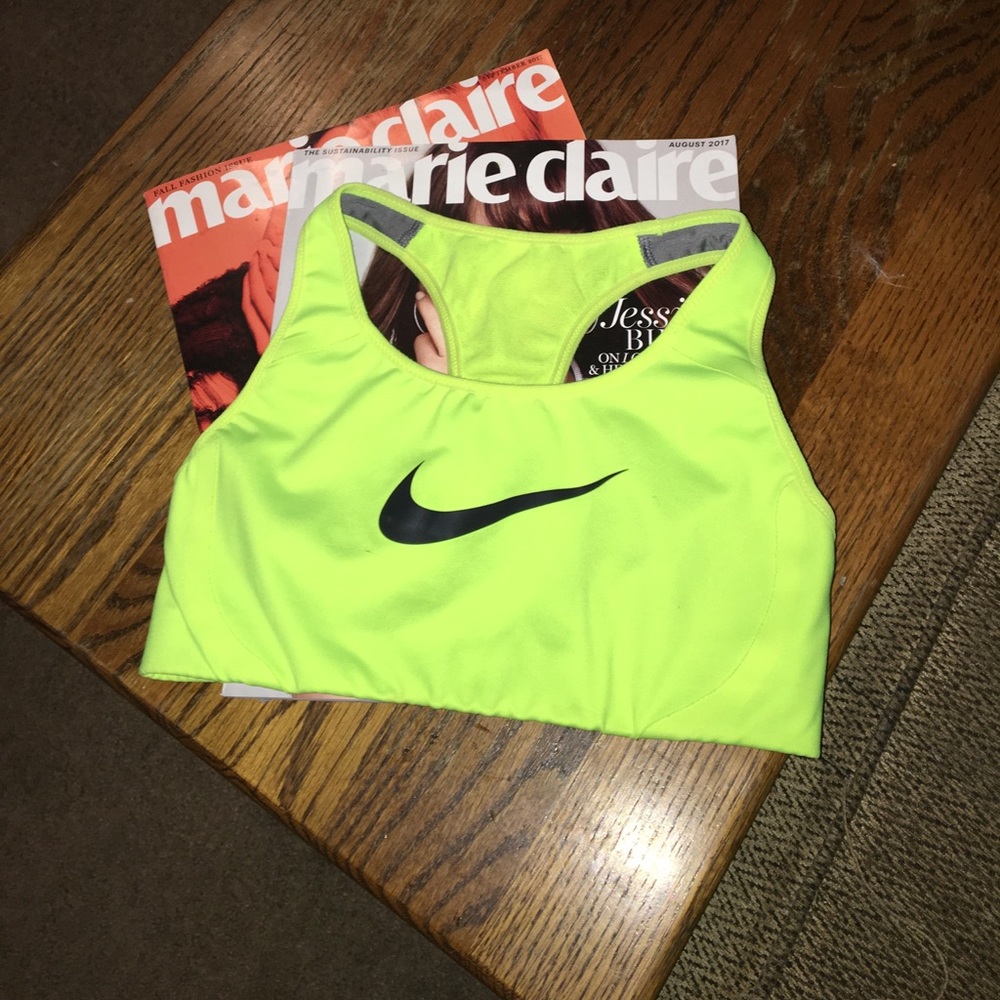 Women's XS Nike sports bra