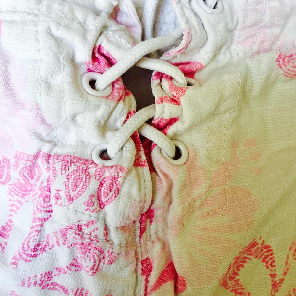 Washed Out Floral Print Board Shorts - Picture 2 of 3