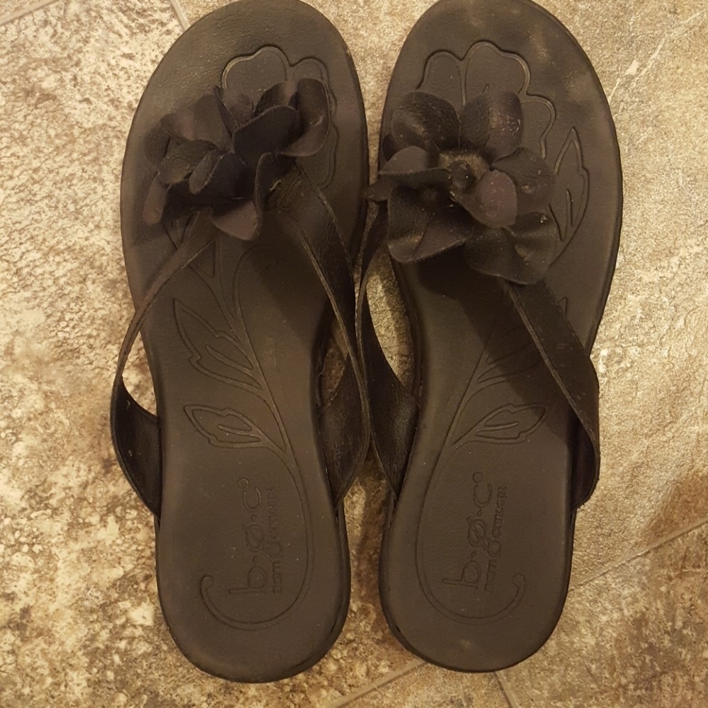 b.o.c. flip flops