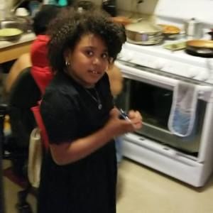 Meet your Posher, Everett