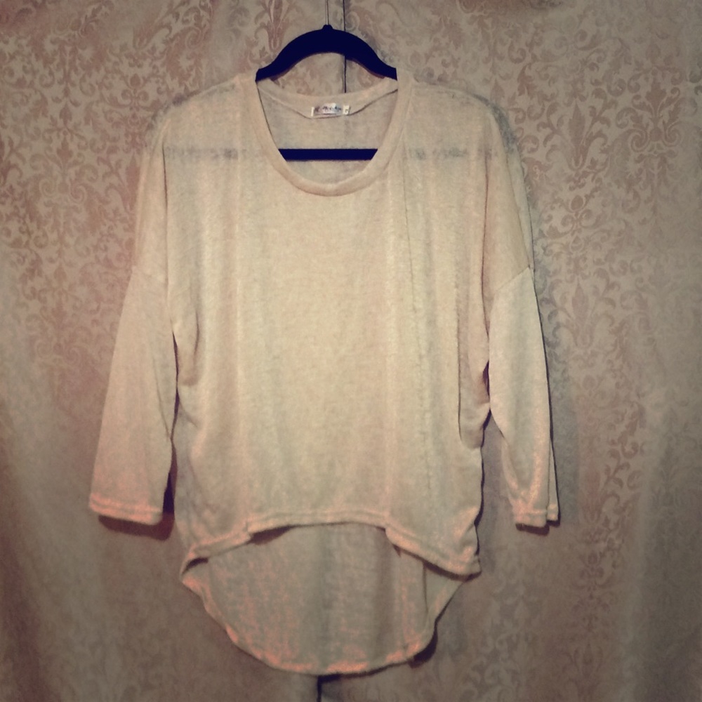 NWOT Women’s Mei Na Large Sheer Beige Hi-Lo Top