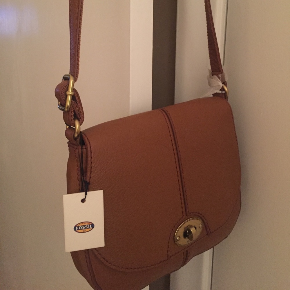 FOSSIL carson flap crossbody saddle bag