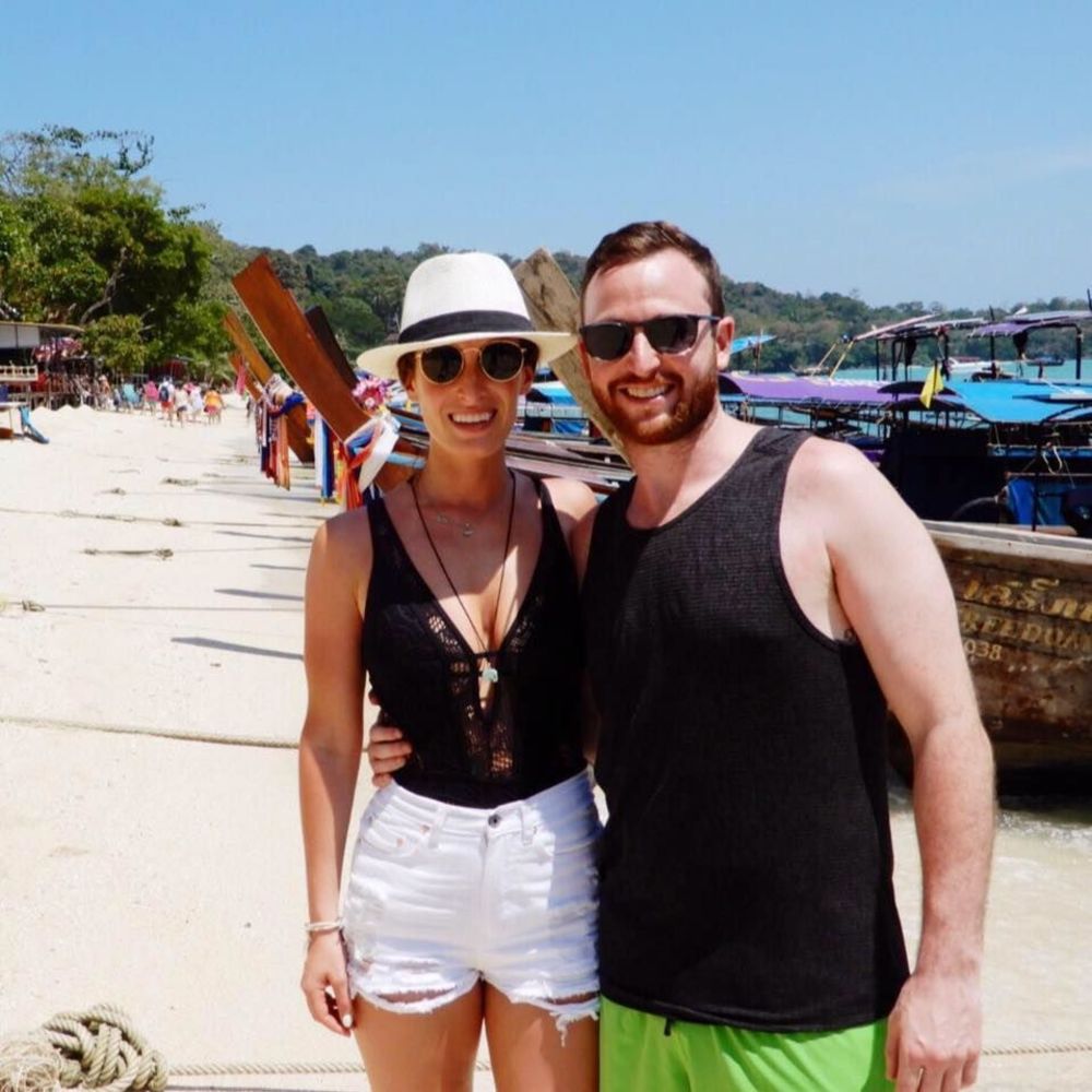 Meet your Posher, Simone