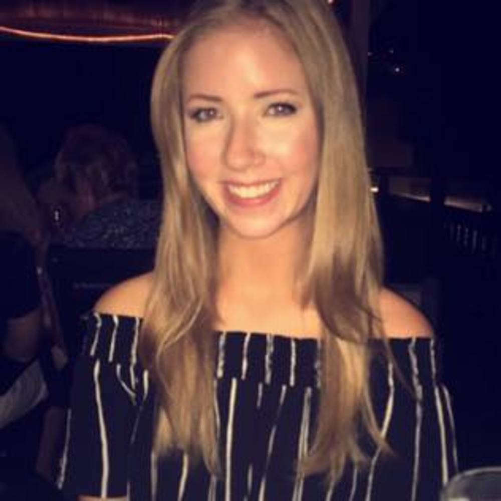 Meet your Posher, Kayla