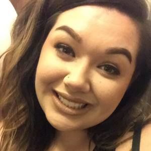 Meet your Posher, Cait