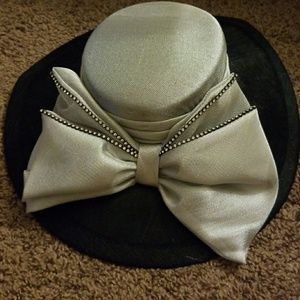 Black & Grey Spring Hat with Jeweled Bow