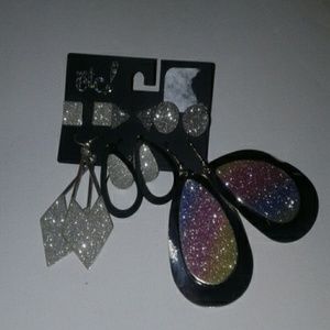 Rue21 6 piece earring set