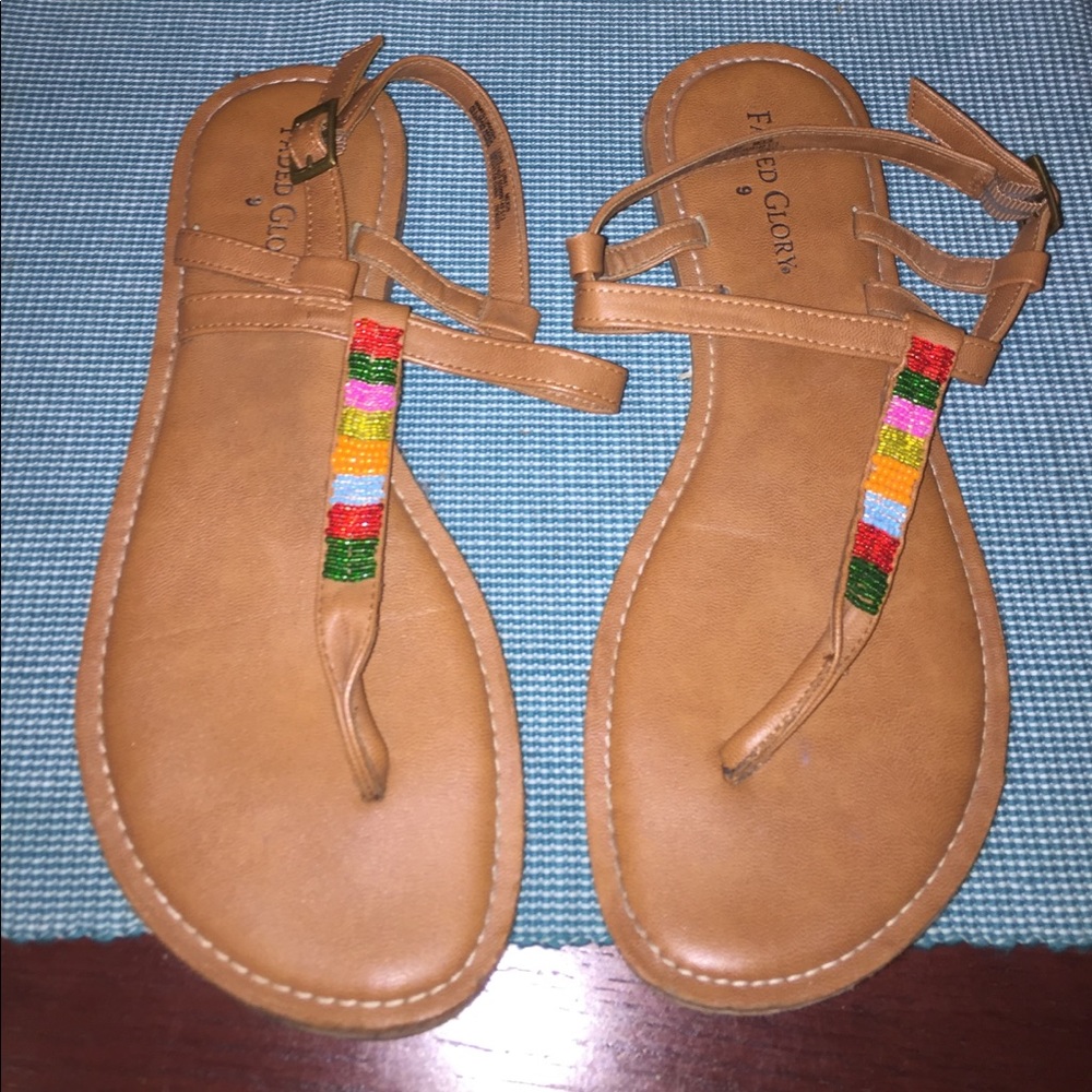 BROWN BEADED SANDALS