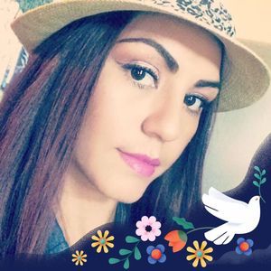 Meet your Posher, Lilly