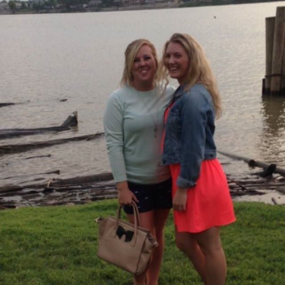 Meet your Posher, Elizabeth