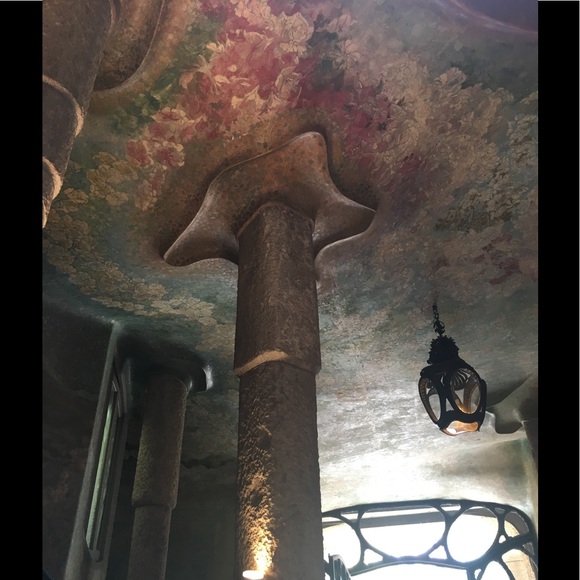 Meet your Posher, Lisette - Picture 2 of 2