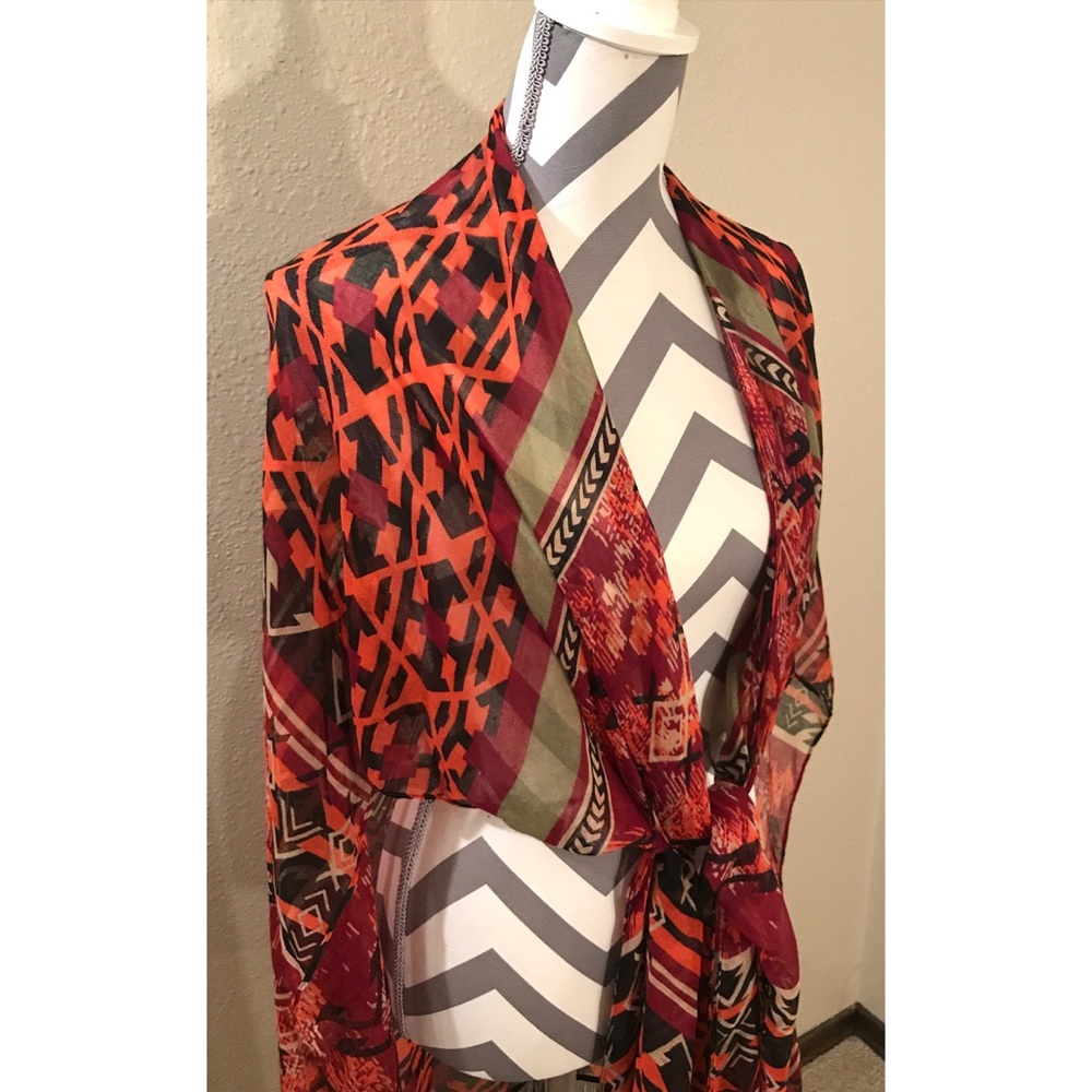 Aztec Kimono - Picture 3 of 4