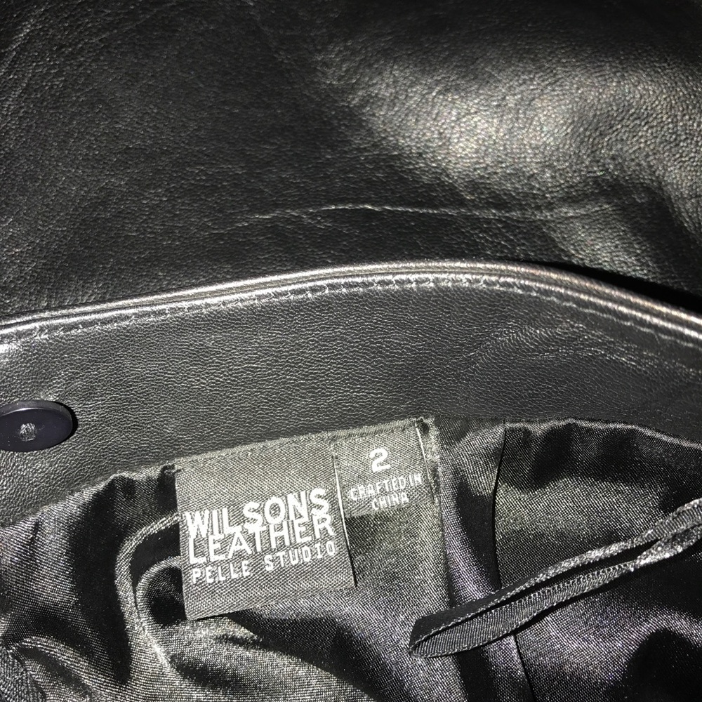 Wilsons leather skirt in fantastic condition