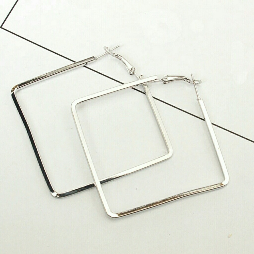 🍯🍑New!!Square hoop earrings🍯🍑