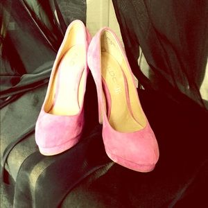 NEW ALDO HEELS WITH TAGZ