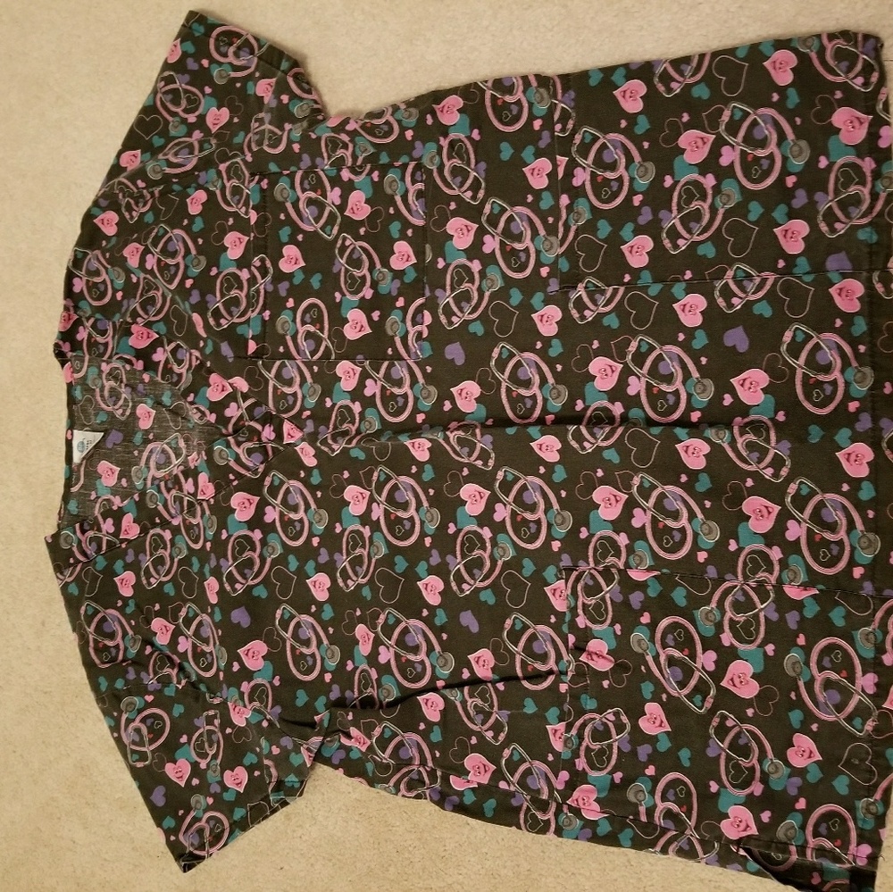Scrub top