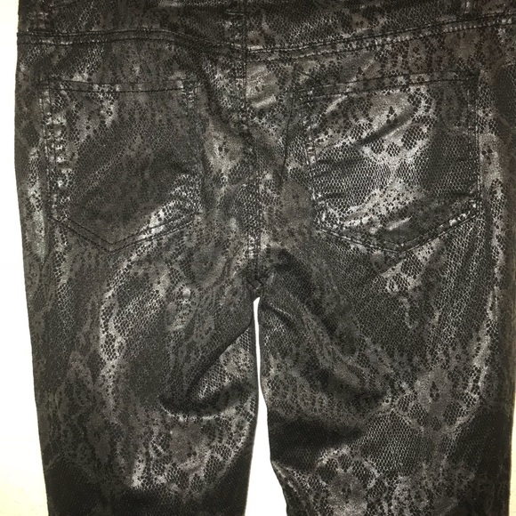 Buffalo Straight Leg w Ankle Zipper Jewels Denim - Picture 3 of 8