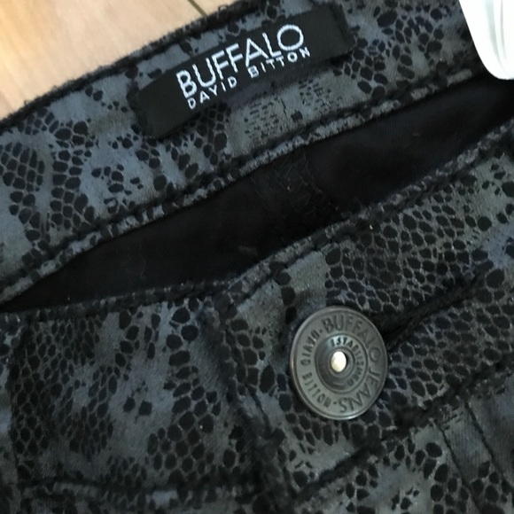 Buffalo Straight Leg w Ankle Zipper Jewels Denim - Picture 6 of 8