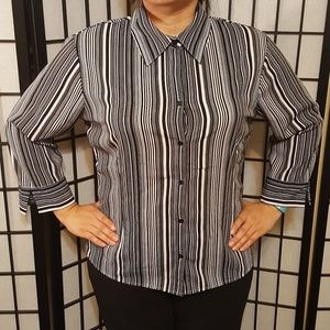 Croft & Barrow black & white stripe top