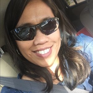 Meet your Posher, Lea