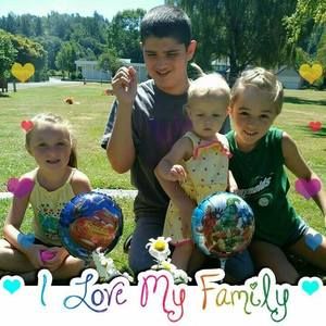 Meet your Posher, Brianna