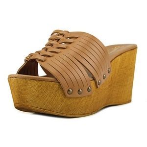 SEYCHELLES | AWE tan leather wedge