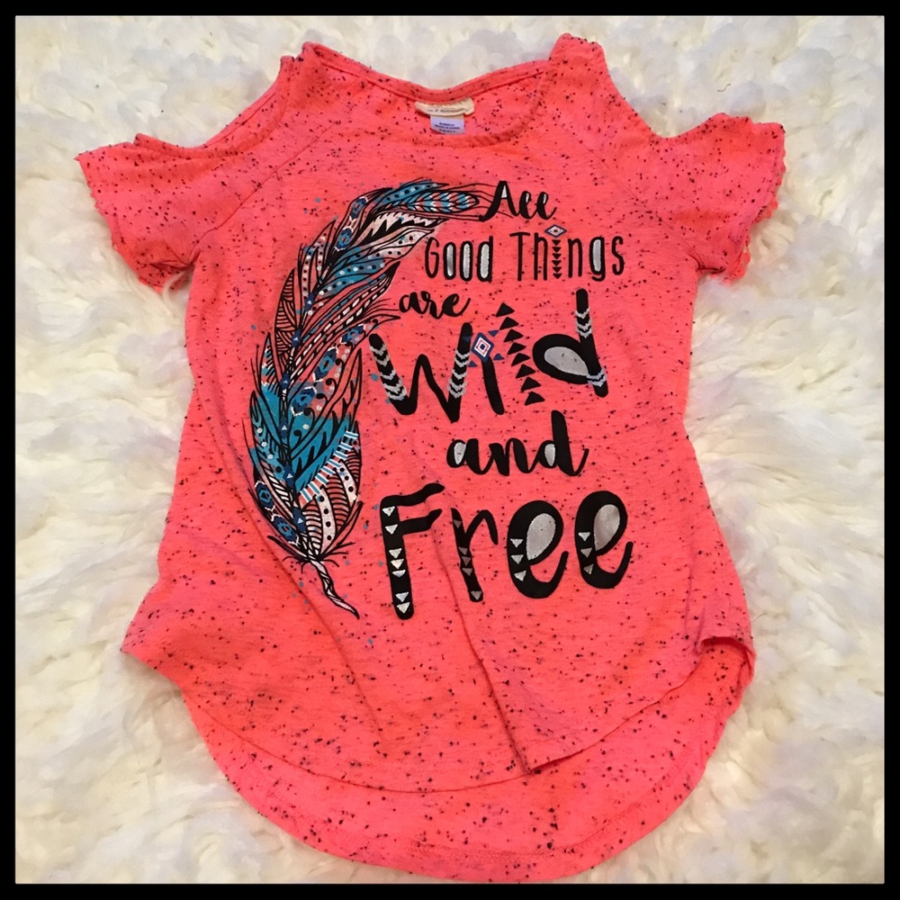 Girls size Sml(7/8) cold shoulder top
