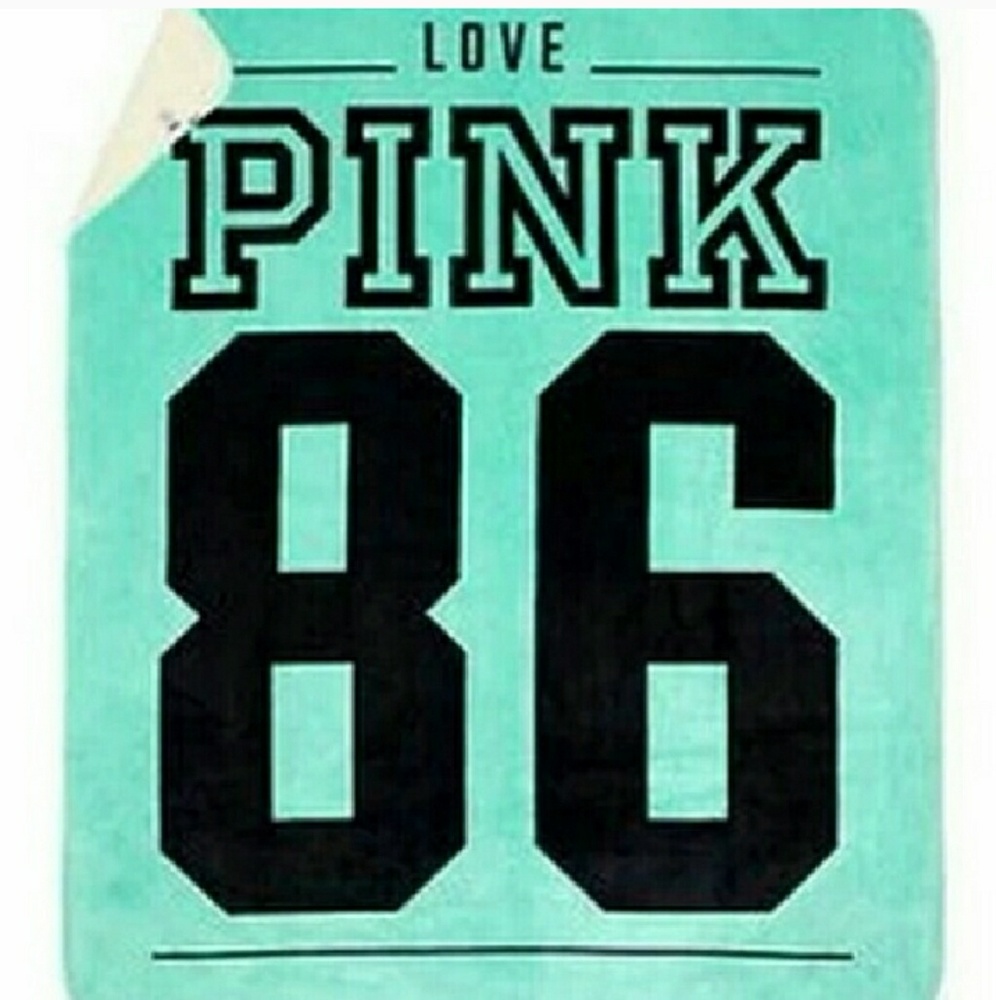Vs pink sherpa blanket ! ISO!!! Teal***