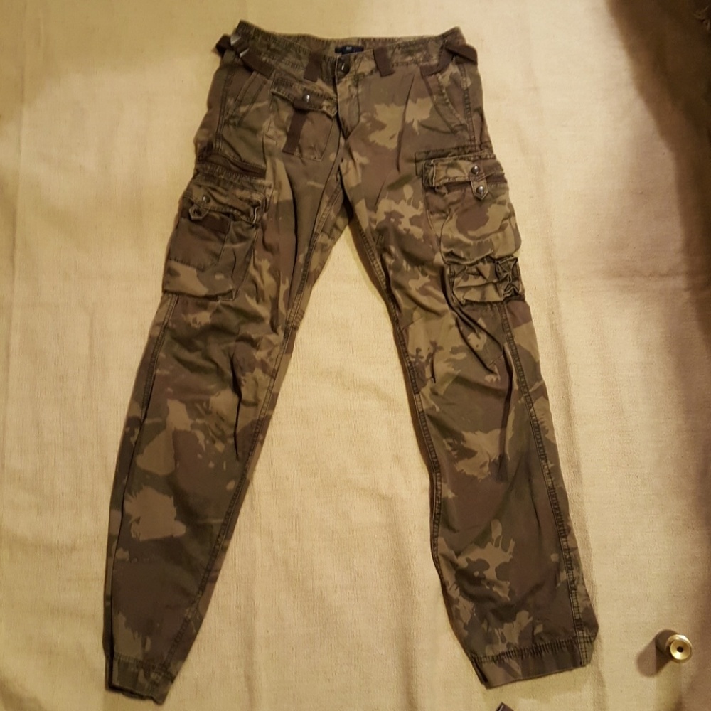 Camo pants