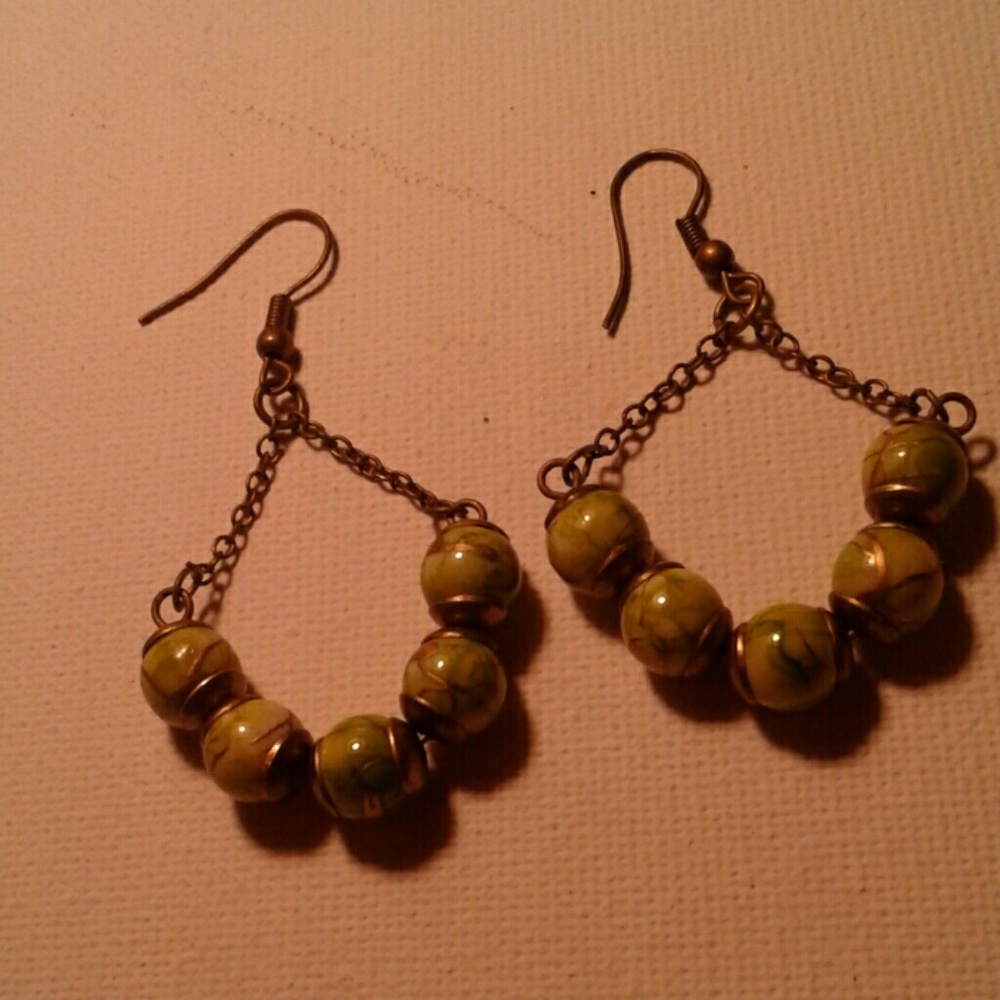 Dangling beaded chain earrings