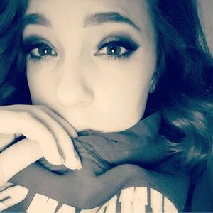 Meet your Posher, Kaitlyn