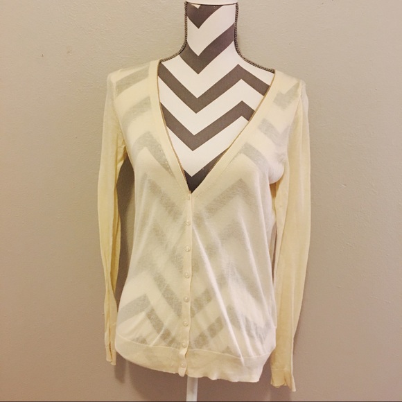 Anthropologie Sweaters - Anthropologie / Guinevere Cardigan