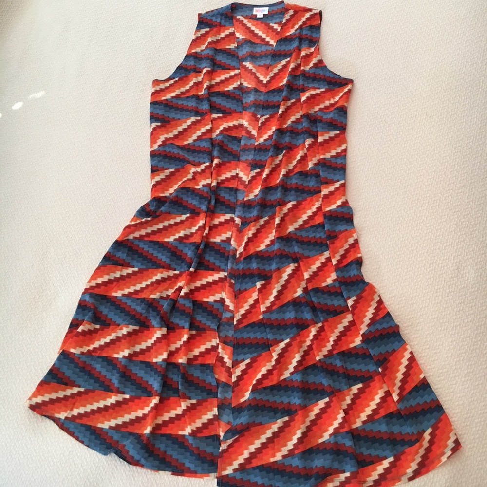 BNWOT- LuLaRoe Joy Duster Vest