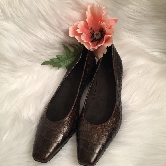 Stuart Weitzman Brown Cobbled Leather Pumps Size 8 - Picture 1 of 8