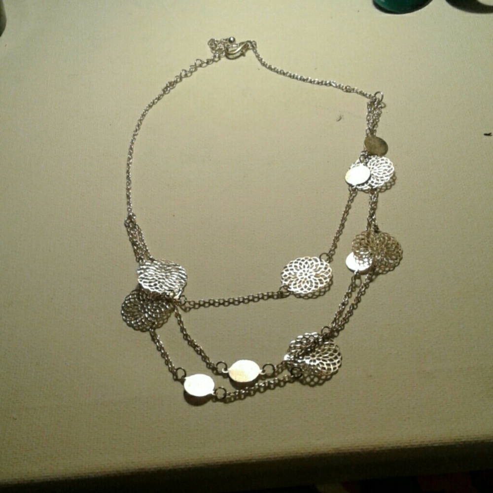 Multi-layered swirl Floral necklace