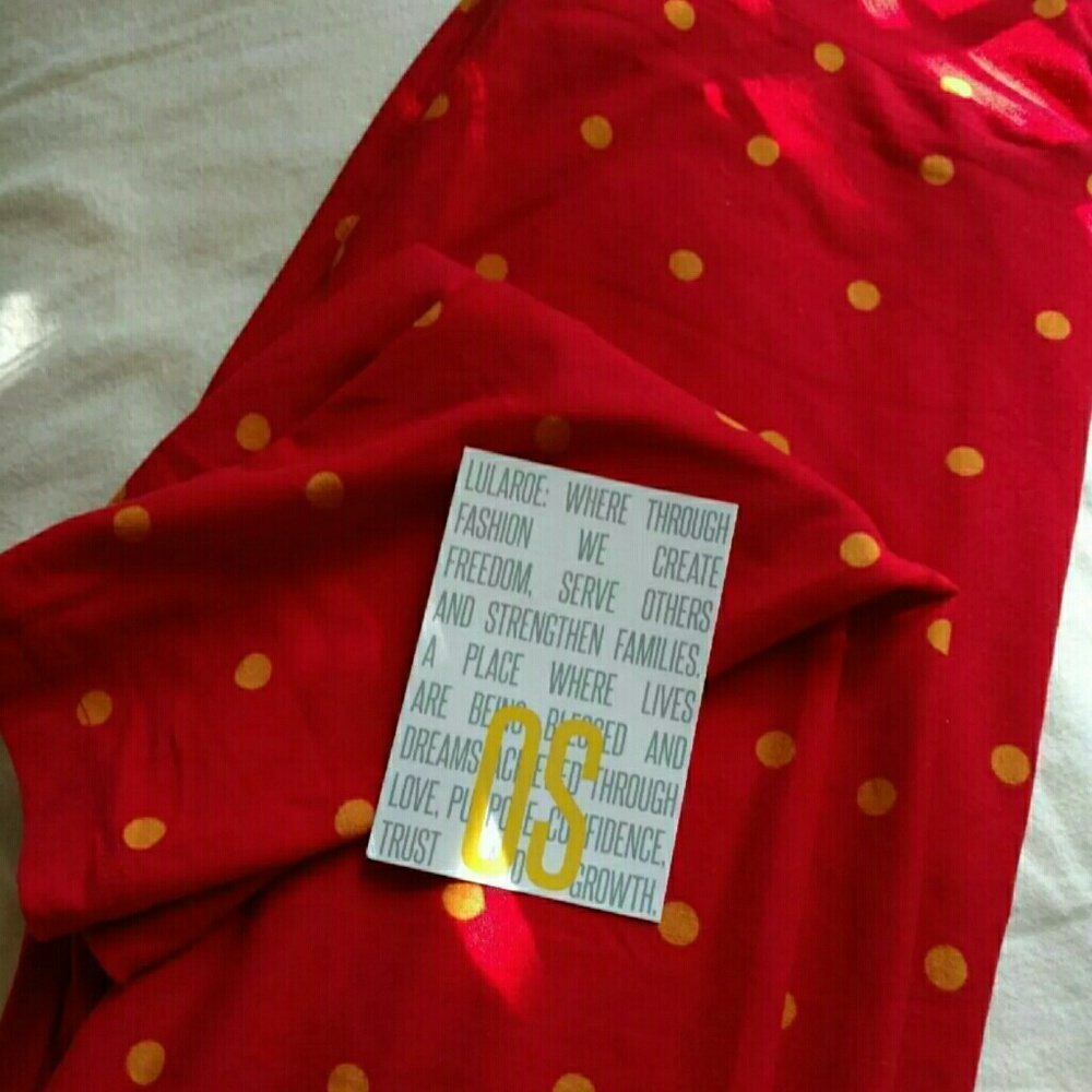 ✨Last Chance✨NWT LuLaRoe OS leggings✨