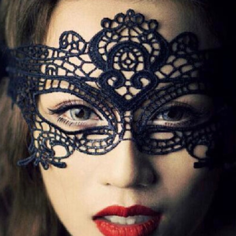Sexy Halloween mask