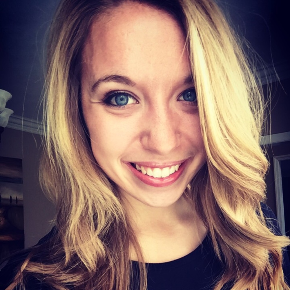 Meet your Posher, Elizabeth