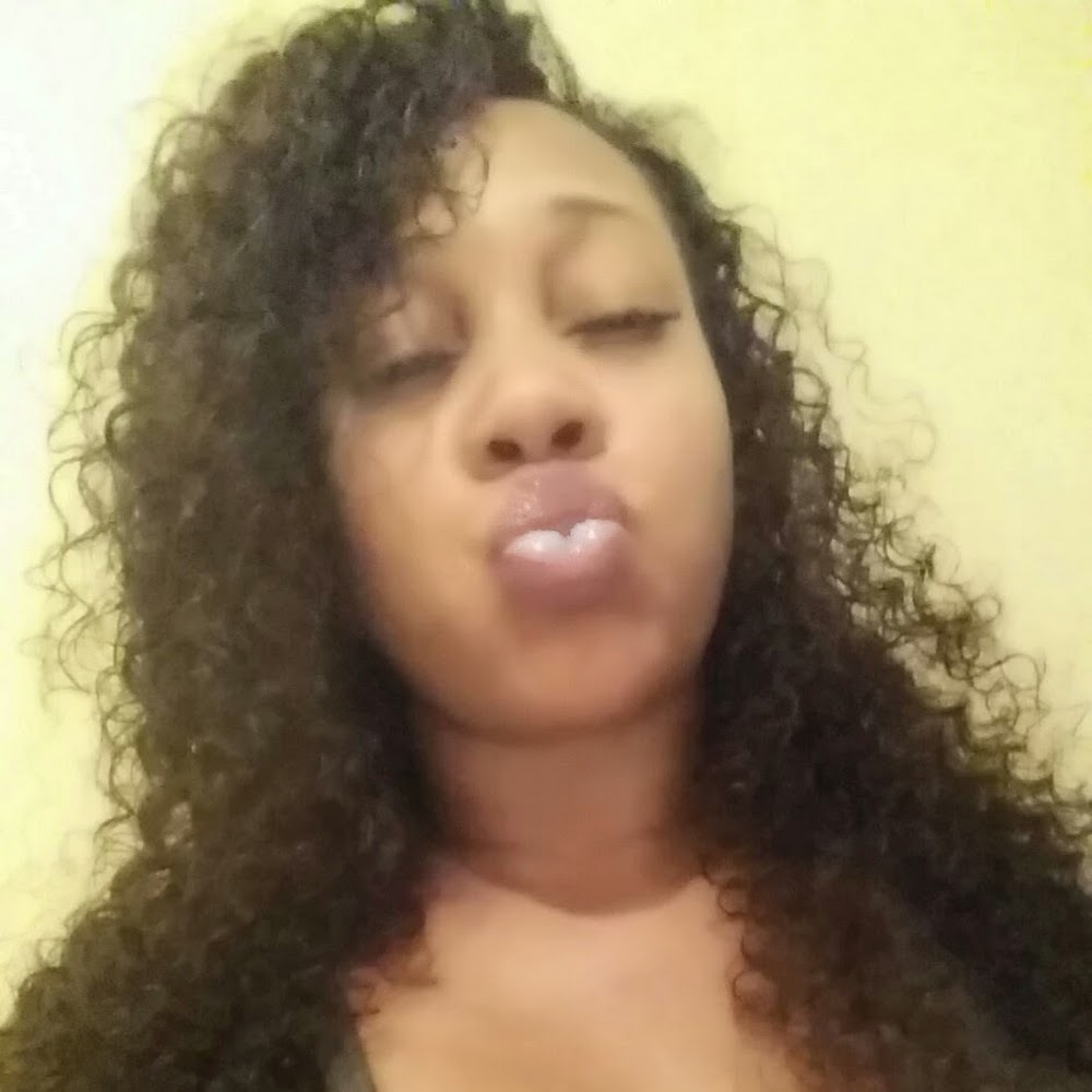 Meet your Posher, Leyannah