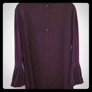 Mix media burgundy tunic sweater w fluted sleeves