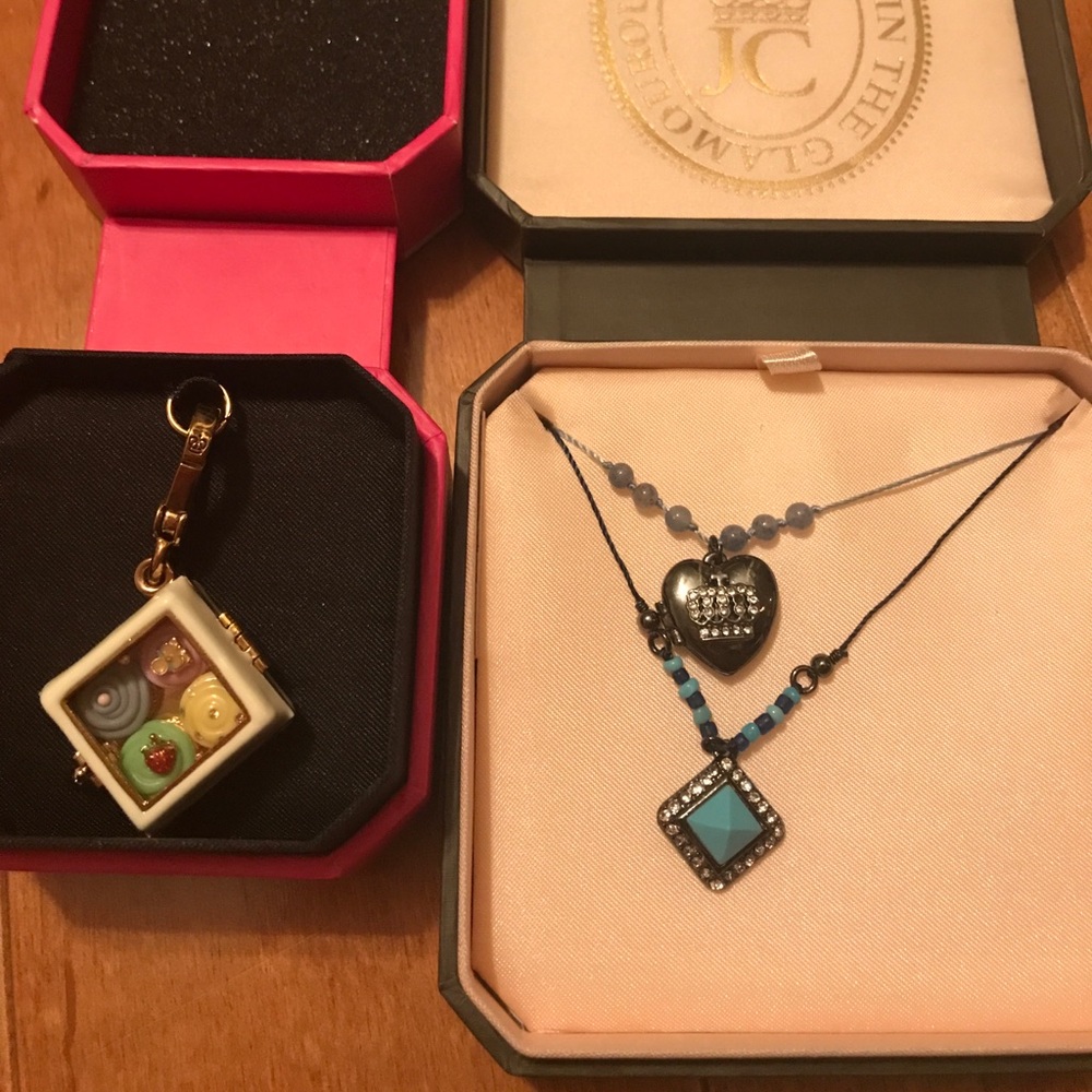 Juicy Couture cupcakes charm and necklaces 💙