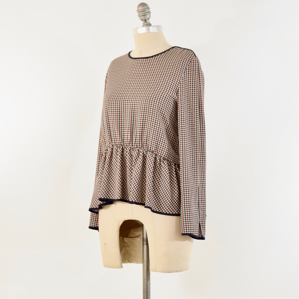 ❌SOLD❌ZARA Navy + Red Houndstooth Peplum Blouse - Picture 3 of 5