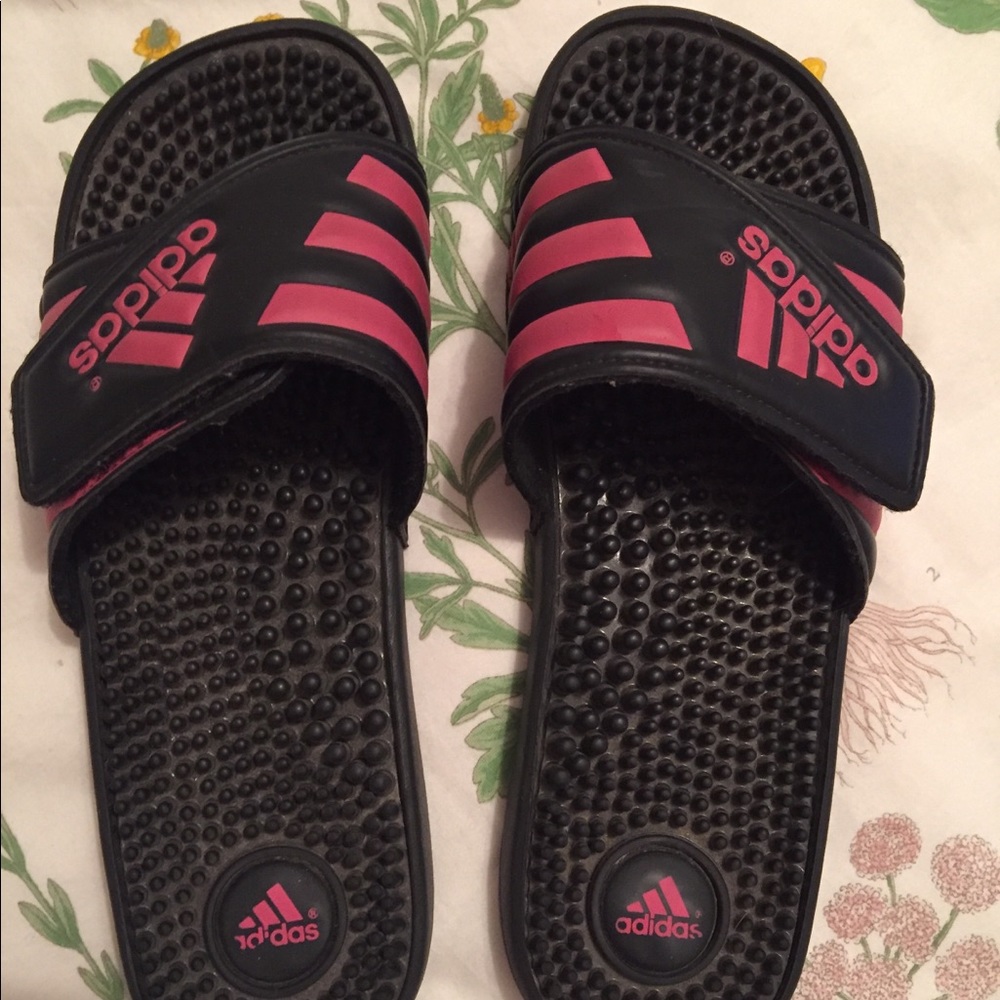 Water/ walking shoes. Has raised surface