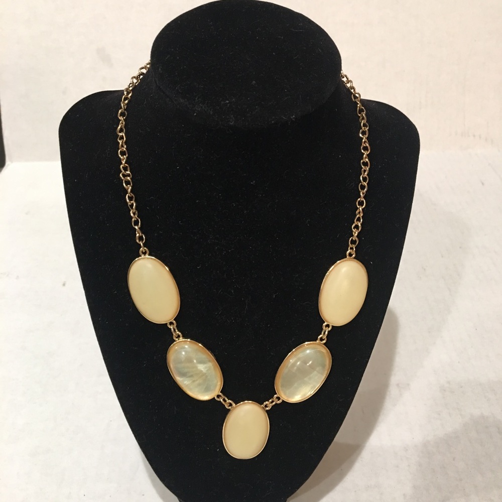TRIFARI AUTHENTIC NECKLACE