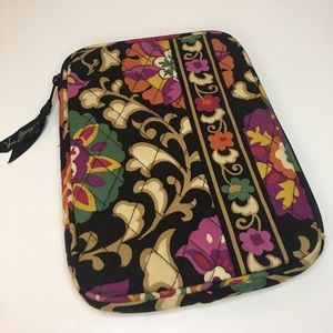 NWOT Vera Bradley Tablet/IPad Mini case ✨