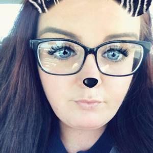 Meet your Posher, Casey