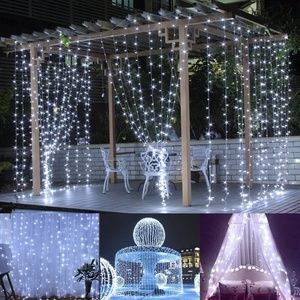Ucharge 29V 300LED Window Curtain Icicle Light