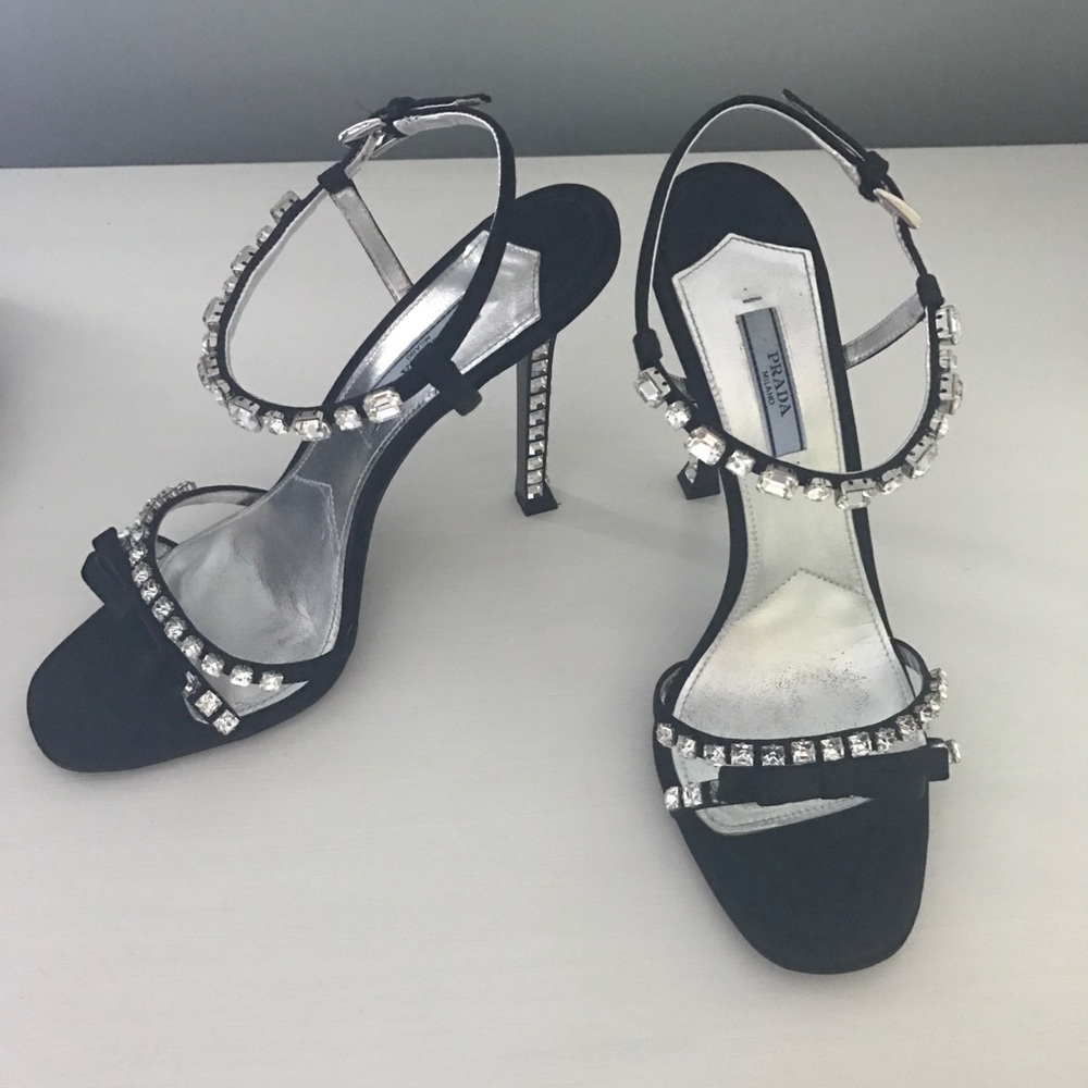 Prada heels size 10