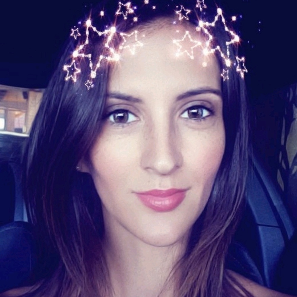 Meet your Posher, Lelo